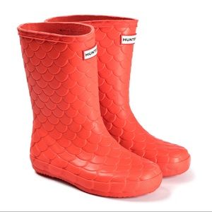 NEW in box! Hunter Rain Boots Red Sea Dragon